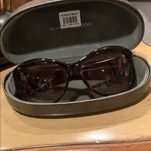 Valentino sunglasses